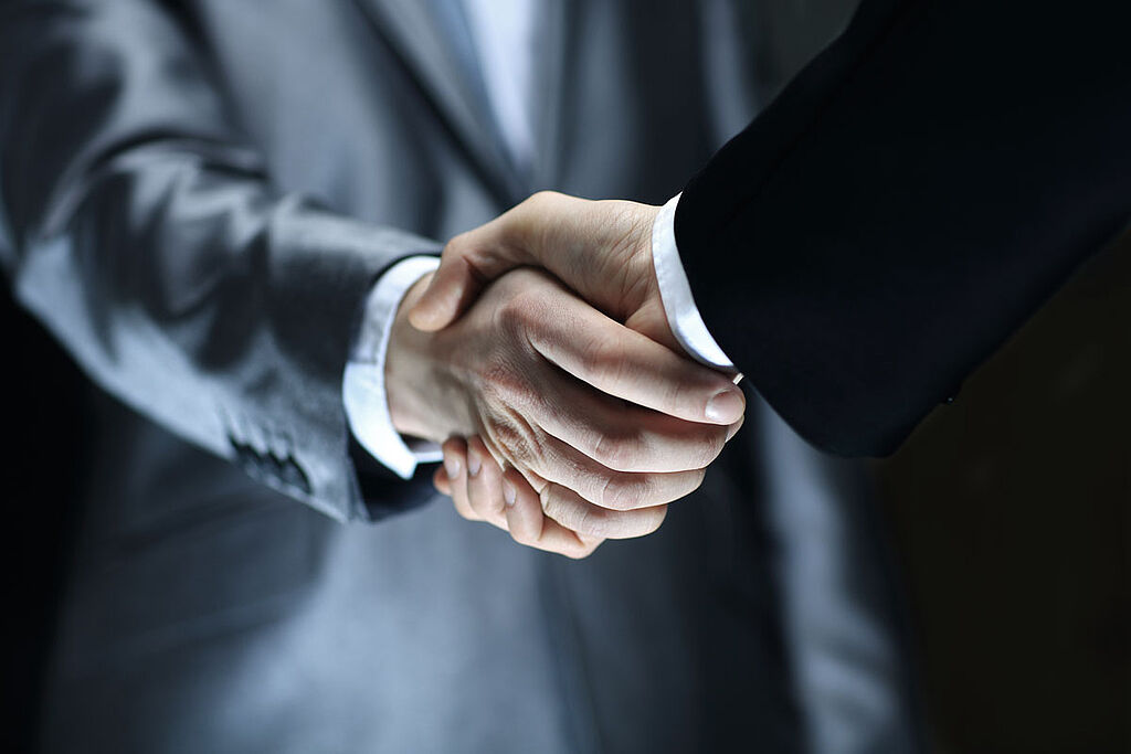 csm handshake2 277da13dcd